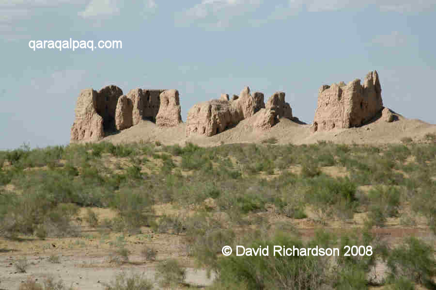 Three rectangular corner towers at Big Qirq Qiz Qala