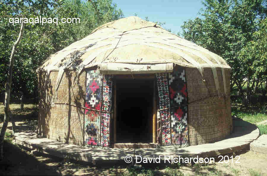 The completed yurt